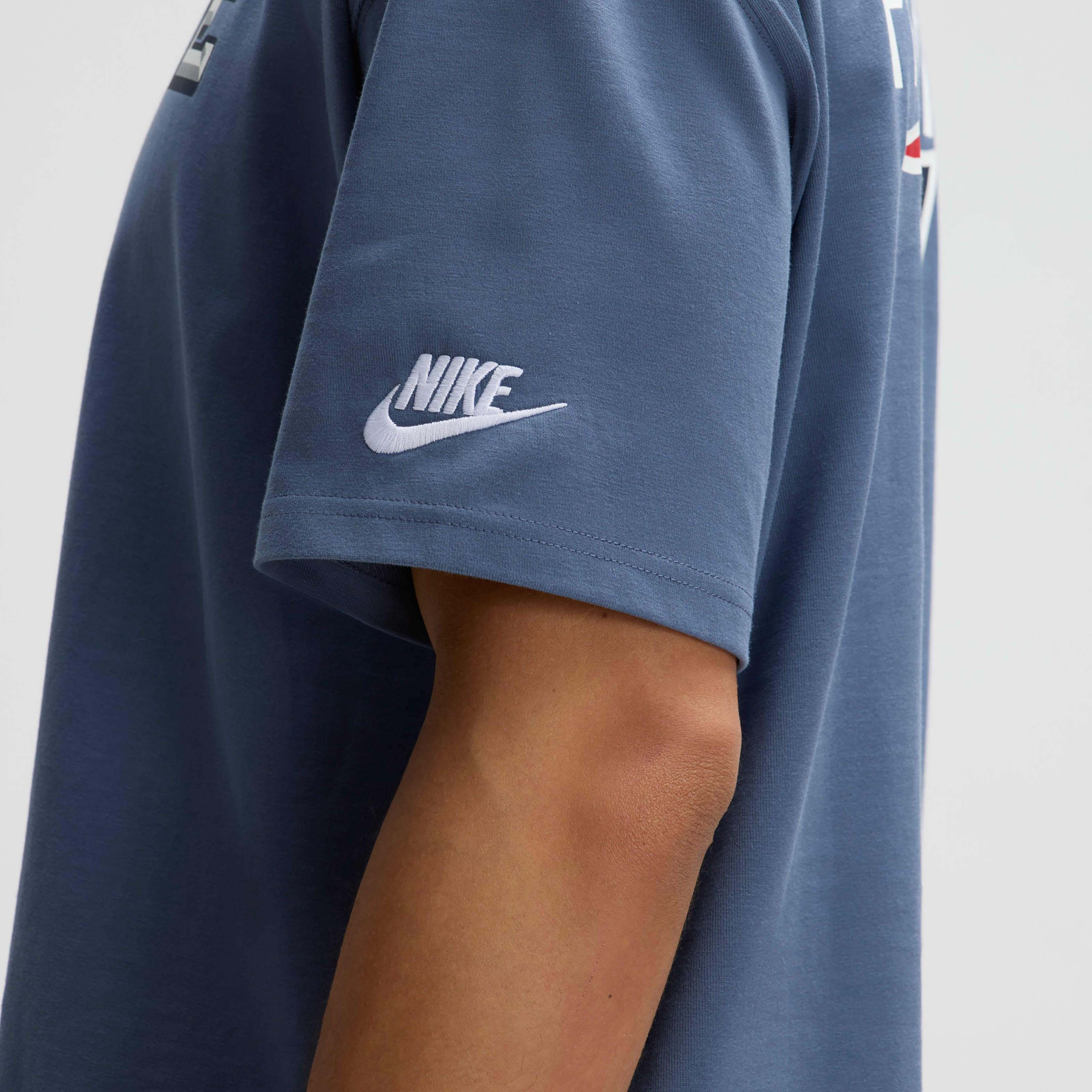 Nike New England Patriots Rivalries Collection Essential Max90